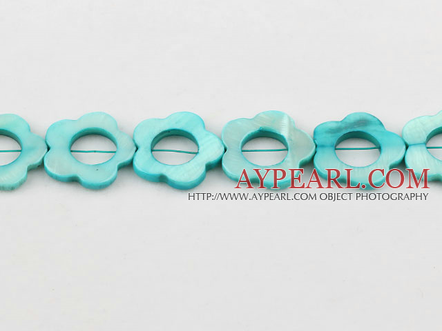 Shell Beads, Lake Blue, 25mm dyed hollow out quincunx, Sold per 15.7-inch strand