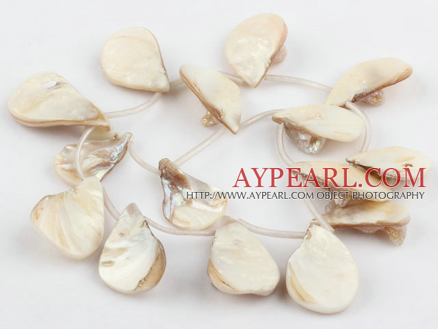 Shell Beads, White, 20*30mm drop shape, Sold per 15.7-inch strand