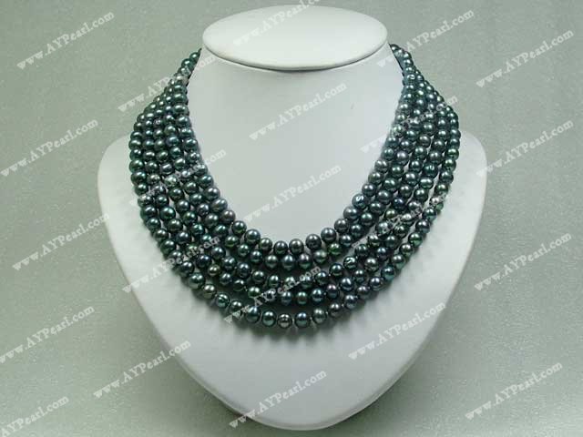 black pearl necklace