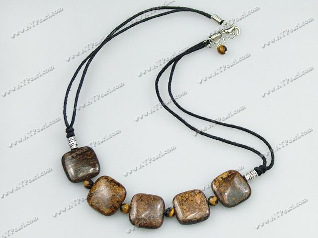 gemstone necklace