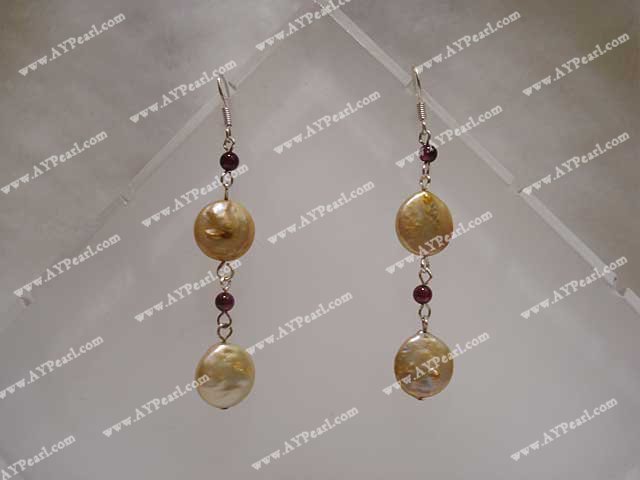 pearl garnet earring