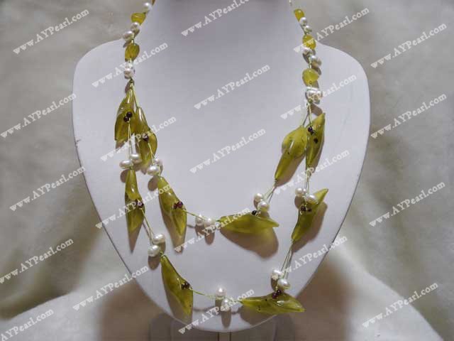 olivine pearl garnet necklace