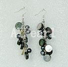 Wholesale earring-pearl black lip shell earrings