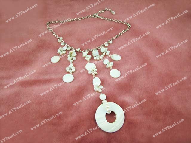 shell pearl necklace