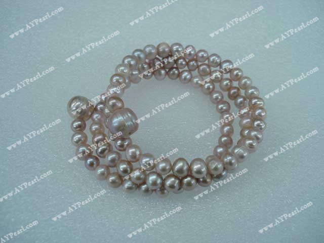 pearl bracelet