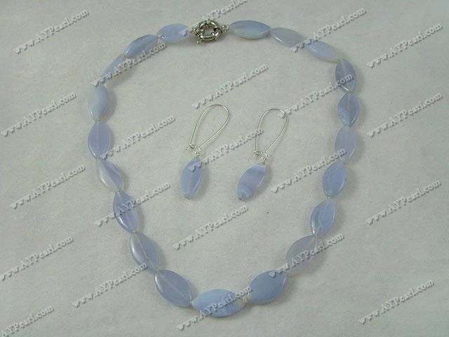 Chalcedony set