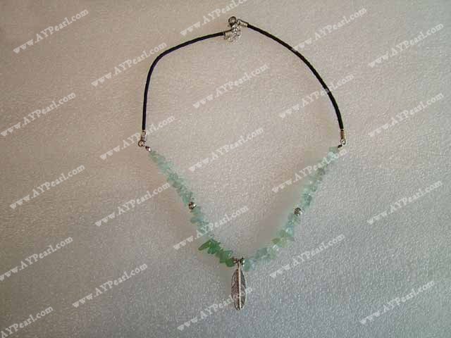 Aquamarine puces collier