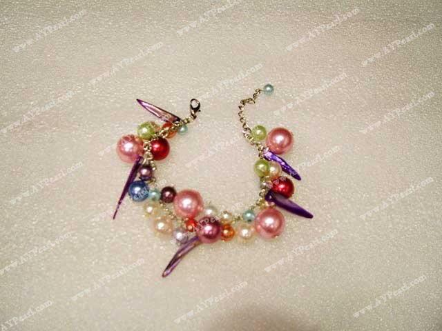 synthetic pearl bracelet