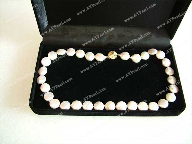 pearl necklace