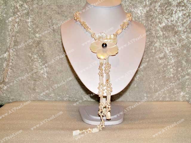 pearl shell necklace