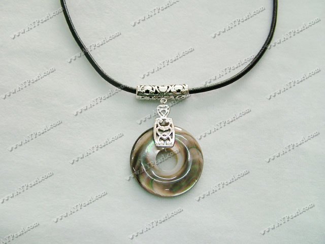 shell pendant necklace