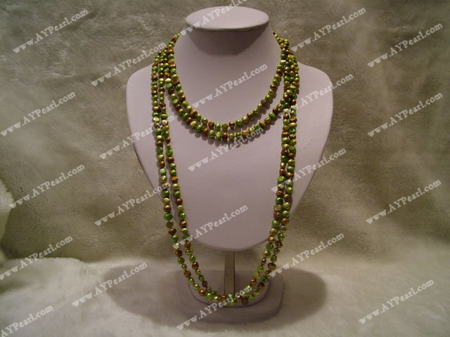 coloried colier de perle