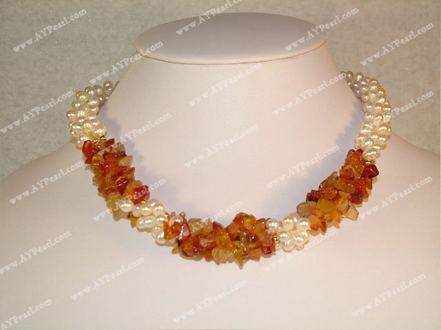 pearl agate necklace