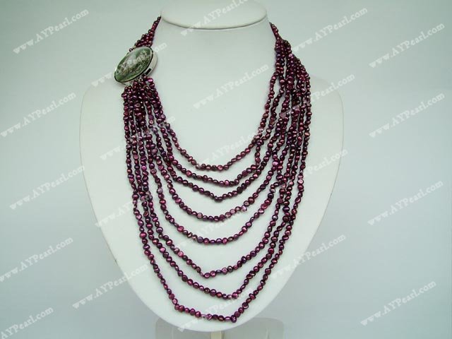 Fashion Pearl Necklace