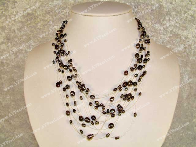 black pearl necklace