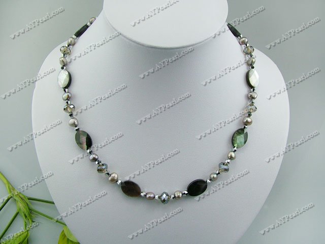 pearl crystal shell necklace