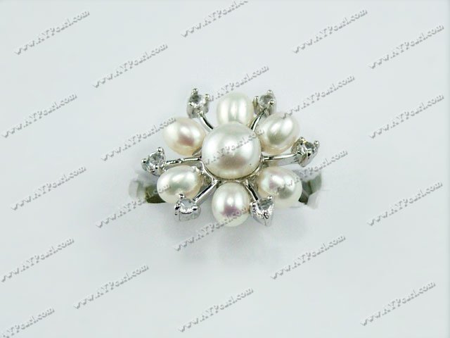 pearl ring