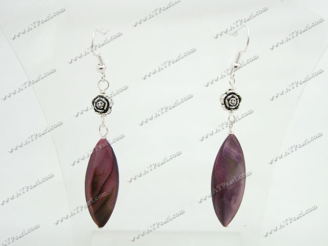 shell earrings