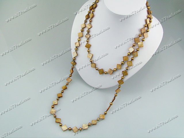 pearl shell necklace