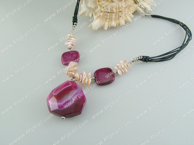 pearl agate necklace