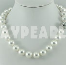 sea shell beads necklace
