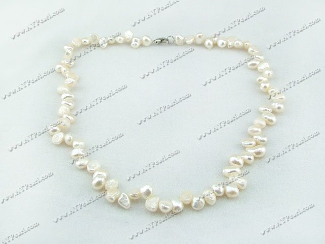 pearl necklace