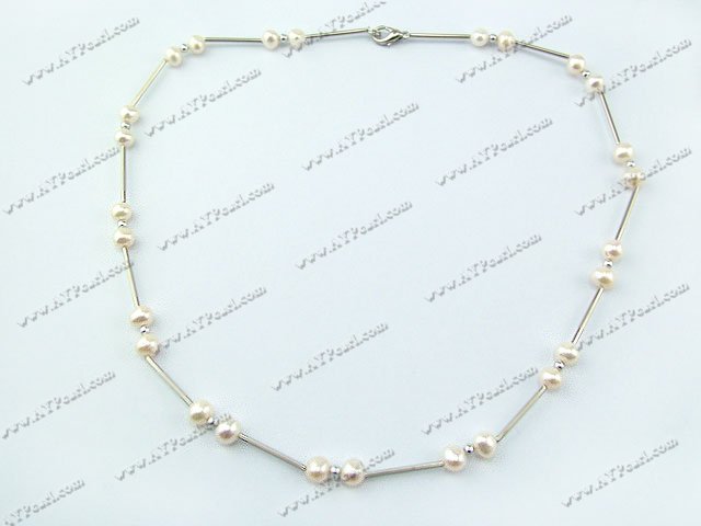 pearl necklace