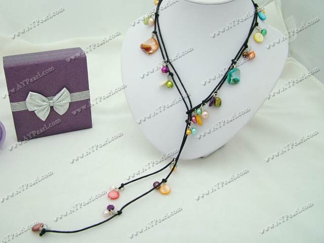 pearl shell necklace