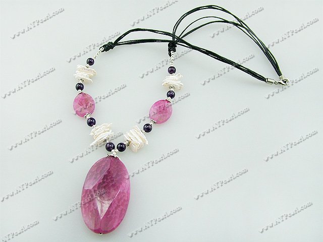 pearl botswana agate(dyed) necklace