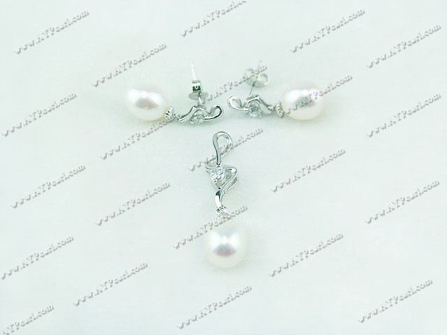 925 sterling silver pearl set