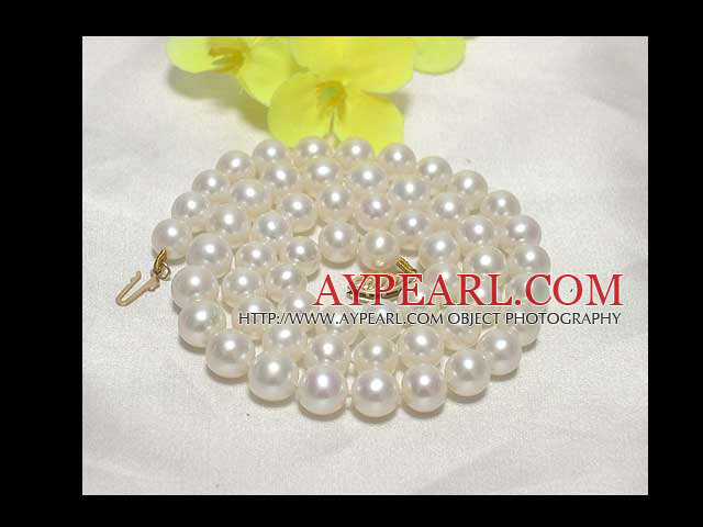 pearl necklace