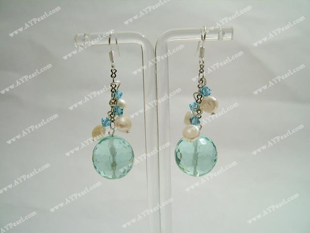 Crystal Pearl Earring