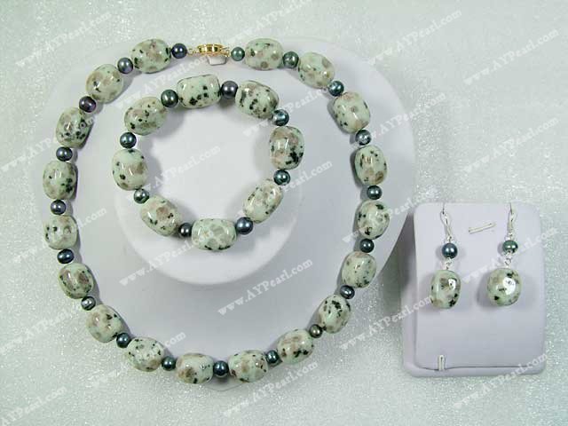 white gemstone set