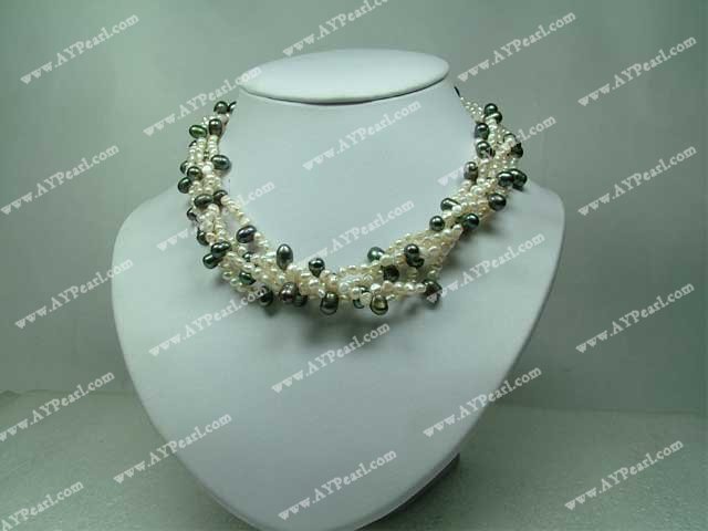 white pearl blace pearl necklace