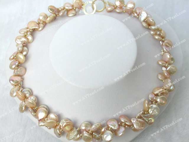 pearl necklace