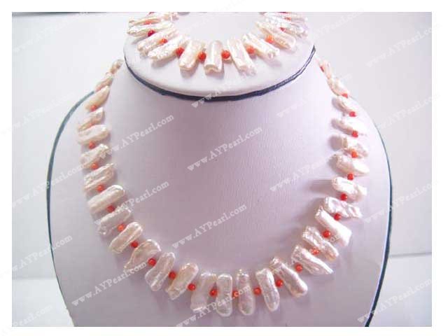 pearl coral set