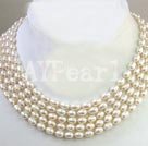 pearl necklace